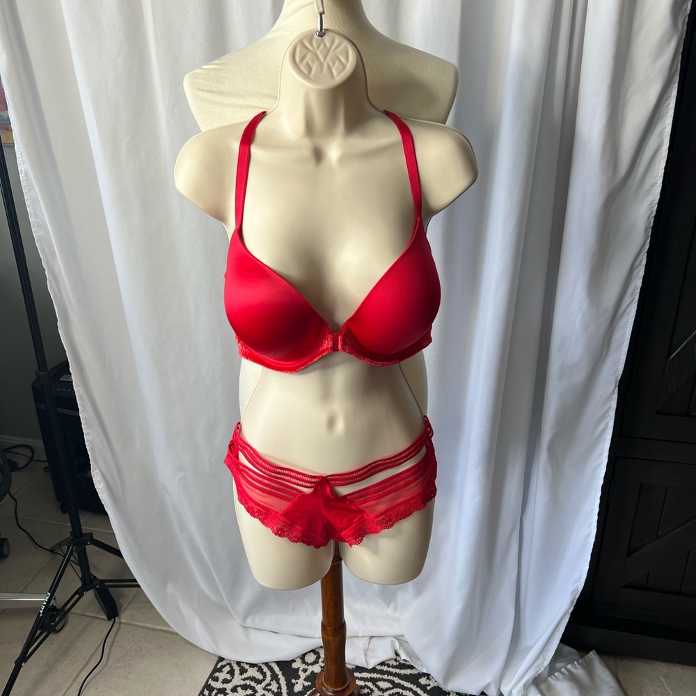Victoria’s Secret Very Sexy Red Bra & Panty Set | Lace & Strappy | 36DD / Medium